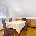 Bei Fredy Apartment *
